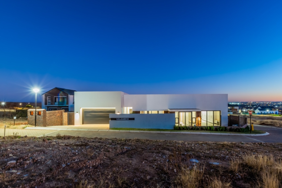 3 Bedroom Property for Sale in Vyfhoek A H North West